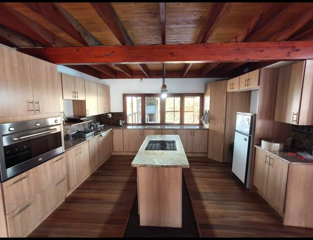 2.60HA FARM FOR SALE IN WATERKLOOF AH